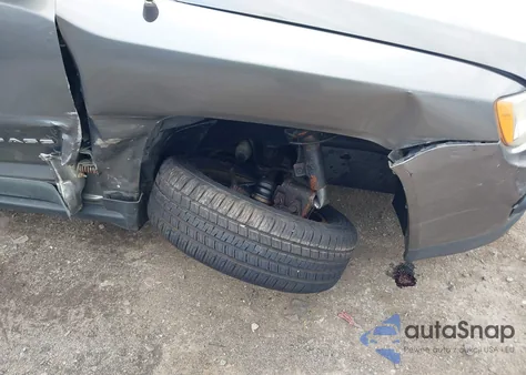 2011 Jeep Compass from USA, damaged, VIN 1J4NF1FB3BD201786